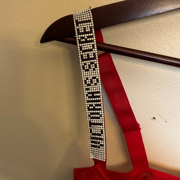 Victoria's Secret Women Very Sexy Push Up Bra Padded Underwire Red 34D Lace - Picture 14 of 16